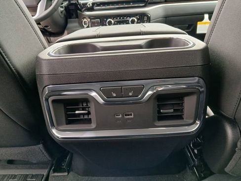 New 2026 GMC Sierra 2500 SLT w/ SLT Premium Package image 28