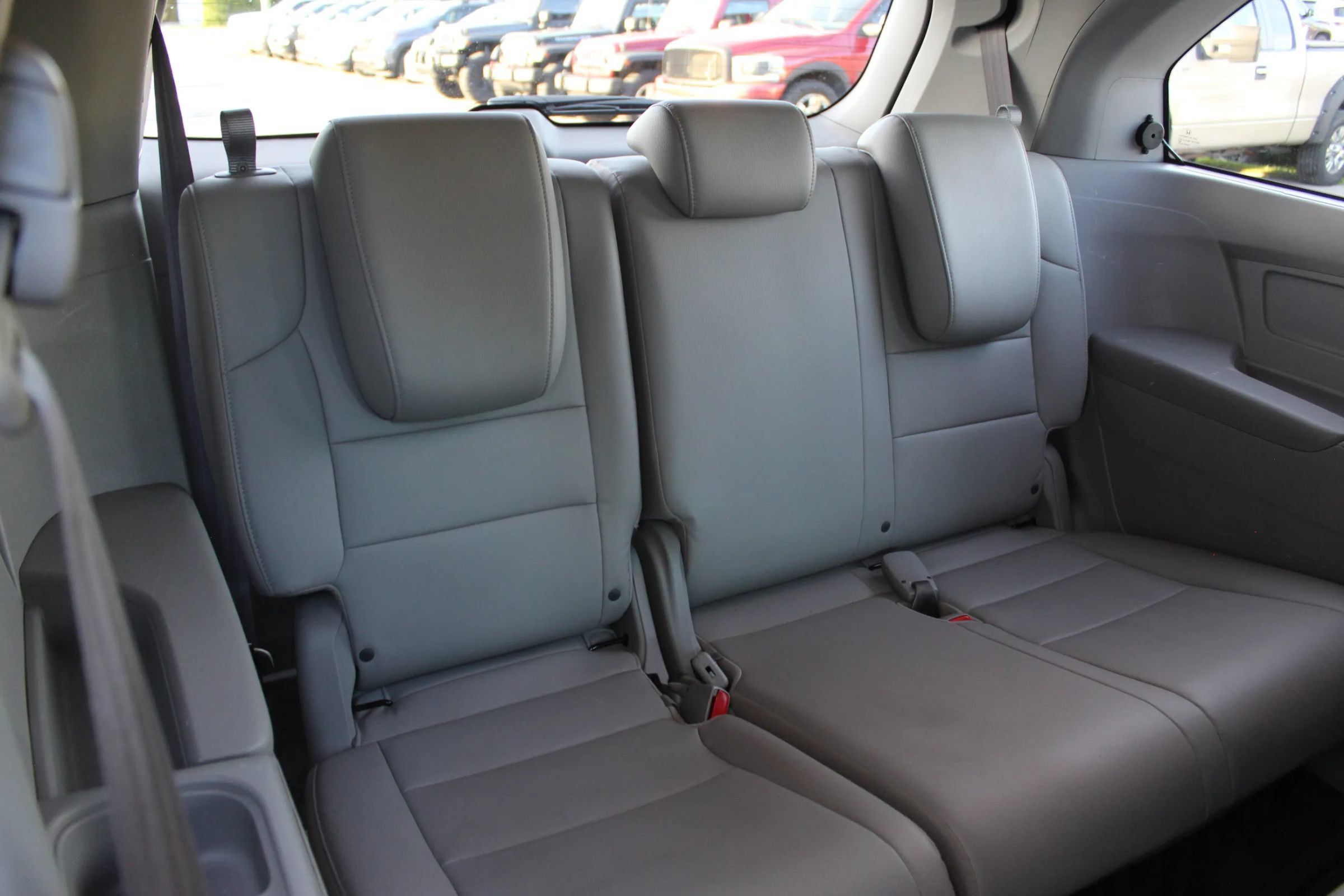 Used 2012 Honda Odyssey EX-L image 24