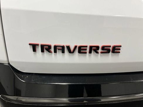 Certified 2023 Chevrolet Traverse Premier w/ Redline Edition FWD image 33
