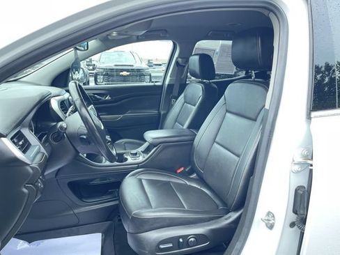 Certified 2023 GMC Acadia SLT FWD image 19