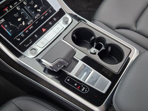 New 2026 Audi Q7 3.0T Premium Plus AWD/4WD image 25