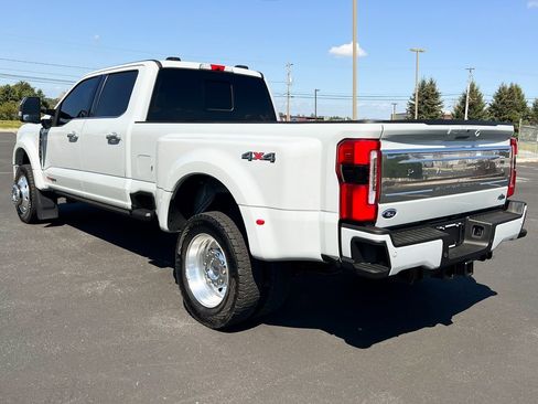 Used 2025 Ford F450 Platinum w/ Platinum Plus Package image 13