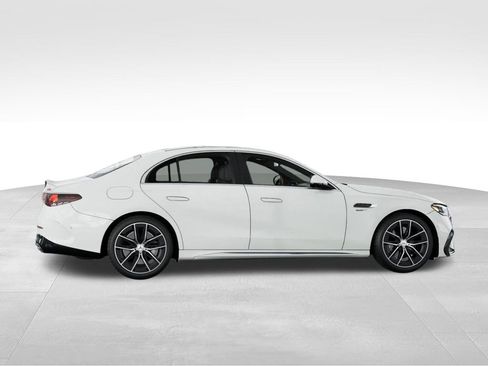 New 2026 Mercedes-Benz E 53 AMG e 4MATIC Sedan image 17