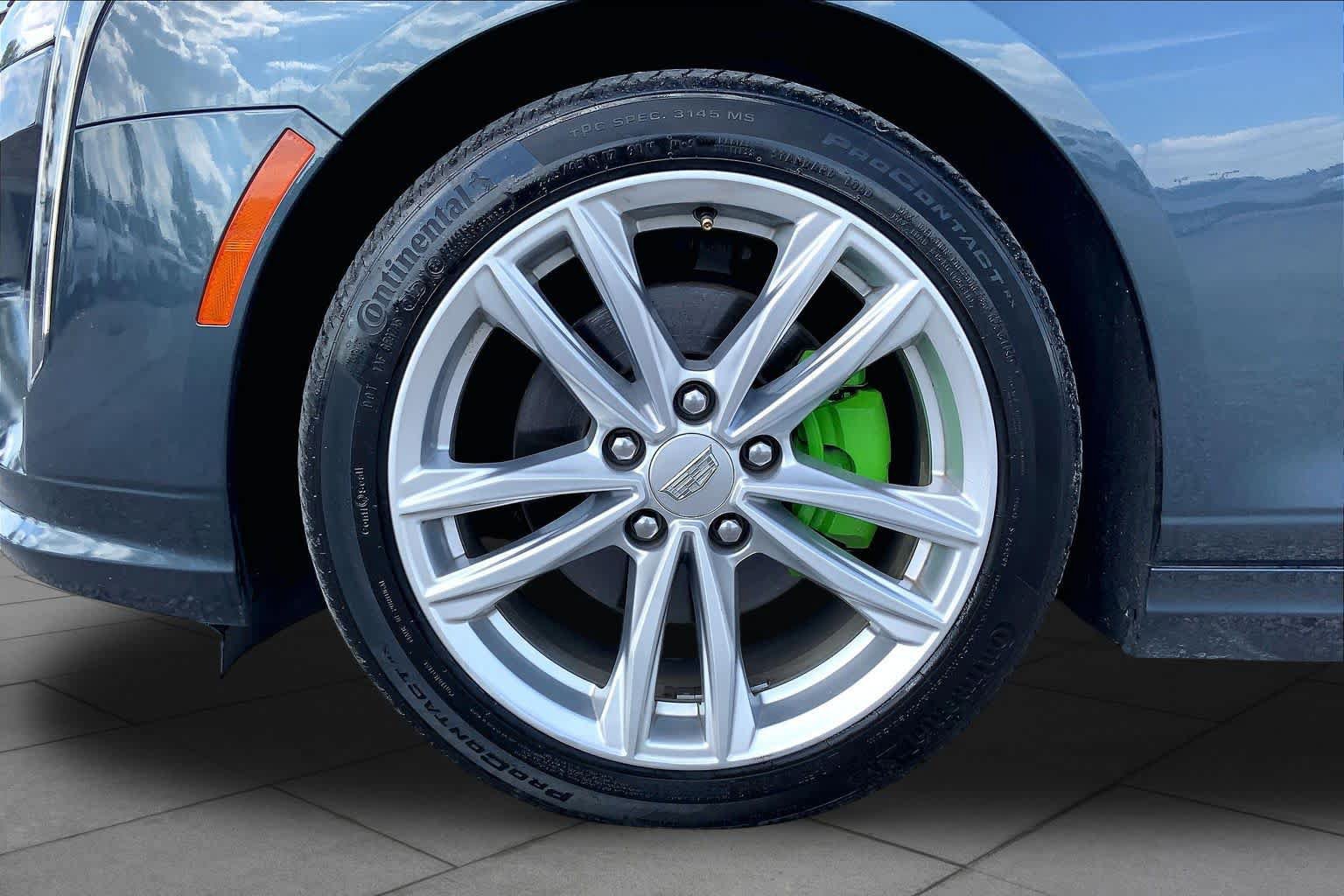 Used 2022 Cadillac CT4 Luxury RWD image 11