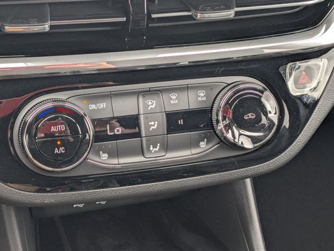 New 2026 Buick Envista Sport Touring w/ Convenience I Package FWD image 18