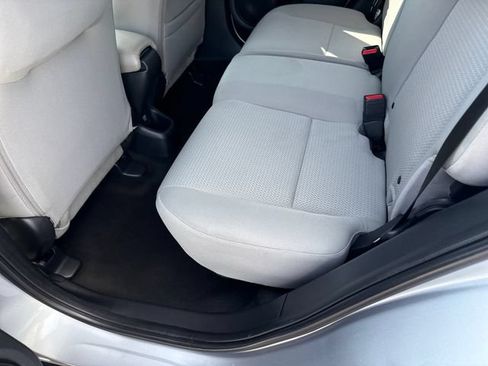 Used 2022 Honda HR-V LX image 17