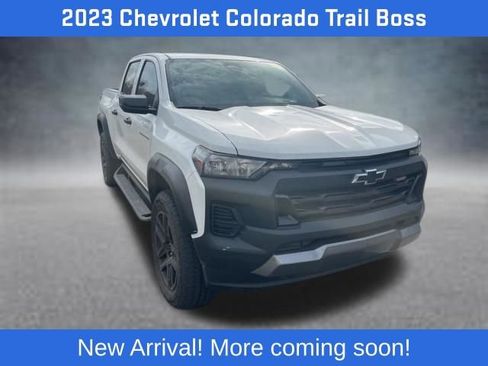 Used 2023 Chevrolet Colorado Trail Boss w/ Advanced Trailering Package image 4