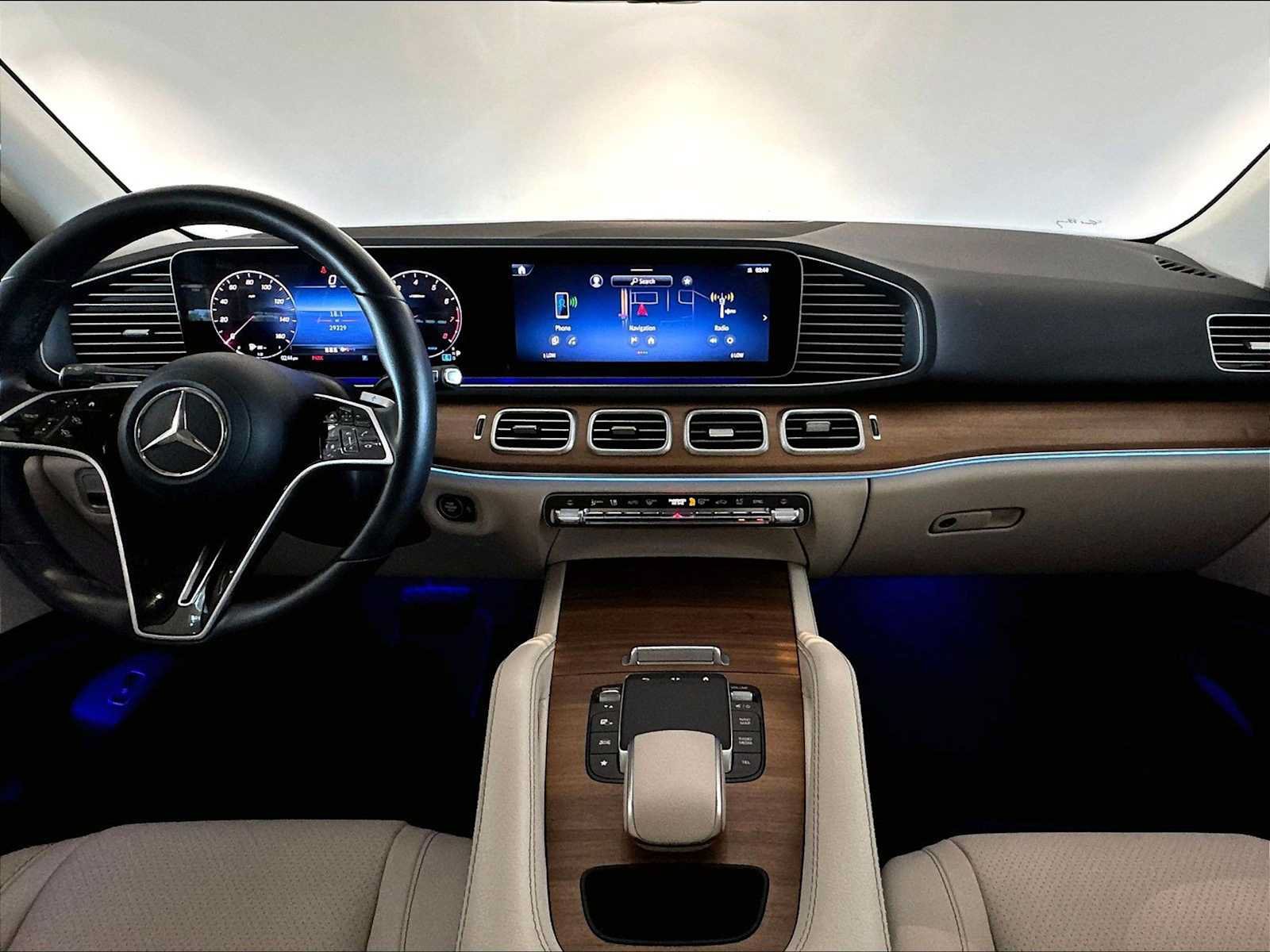 Used 2024 Mercedes-Benz GLE 350 4MATIC image 17