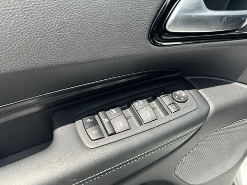 Used 2023 Dodge Durango AWD w/ Technology Group image 12