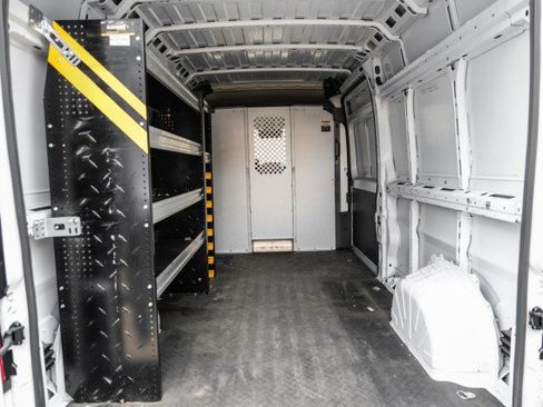 Used 2023 RAM ProMaster 2500 FWD image 32