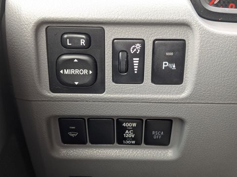 Used 2013 Toyota 4Runner SR5 w/ Convenience Pkg AWD/4WD image 20