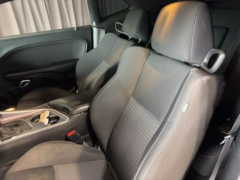 Used 2019 Dodge Challenger GT w/ Blacktop Package image 19