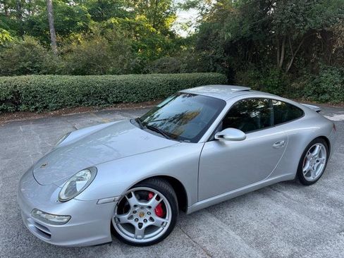 Used 2005 Porsche 911 Carrera S RWD image 4