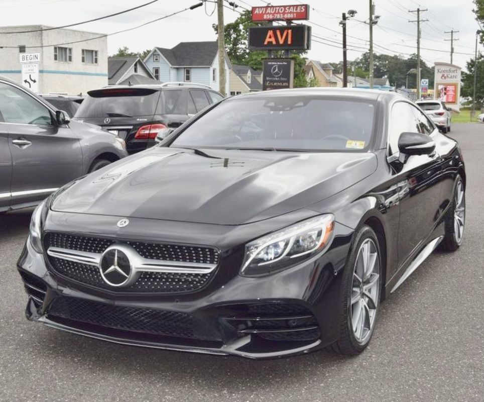 Used 2019 Mercedes-Benz S 560 4MATIC Coupe image 3