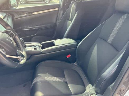 Used 2021 Honda Civic Sport image 11
