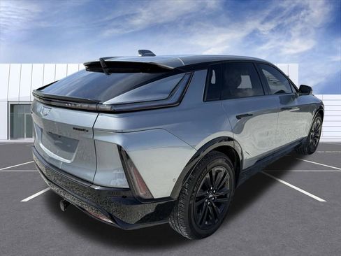 Certified 2024 Cadillac Lyriq Luxury w/ LPO, Floor Liner Package AWD/4WD image 3