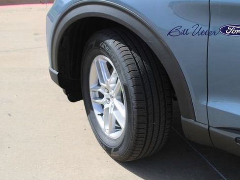 New 2026 Ford Explorer Active w/ Active Comfort Package RWD image 5