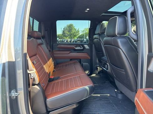 Used 2024 GMC Sierra 2500 Denali Ultimate w/ LPO, GMC Protection Package image 11