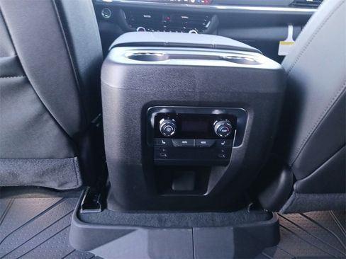 New 2026 Chevrolet Tahoe LT w/ Comfort Package image 23