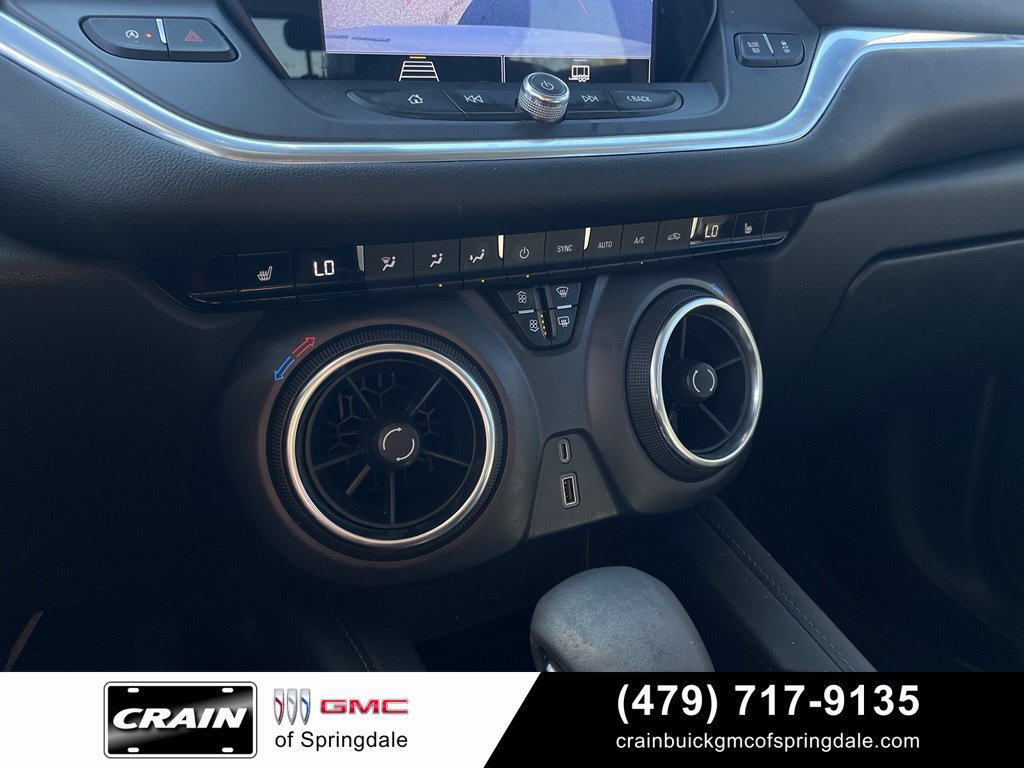 Used 2021 Chevrolet Blazer LT AWD/4WD image 19