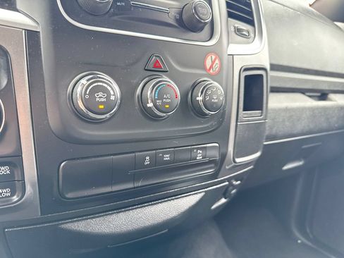 Used 2024 RAM 1500 Warlock AWD/4WD image 20
