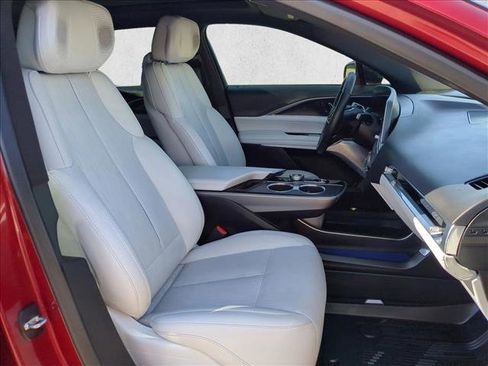 Used 2024 Cadillac Lyriq Luxury w/ LPO, Floor Liner Package RWD image 23
