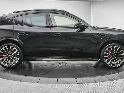 Used 2025 Maserati Grecale Modena AWD/4WD image 10