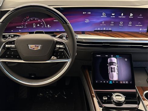 New 2026 Cadillac Escalade ESV Platinum Sport AWD/4WD image 16