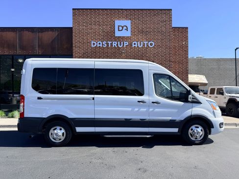 Used 2021 Ford Transit 350 XLT AWD/4WD image 9