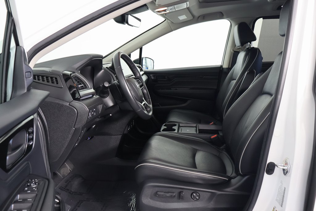 Used 2025 Honda Odyssey Touring image 10