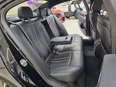 Used 2018 BMW 530e image 24