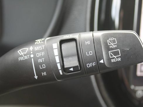 Certified 2024 Kia Soul EX FWD image 31
