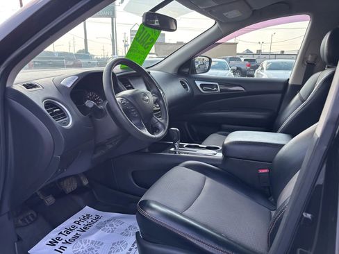 Used 2020 Nissan Pathfinder SV w/ Rock Creek Edition image 4