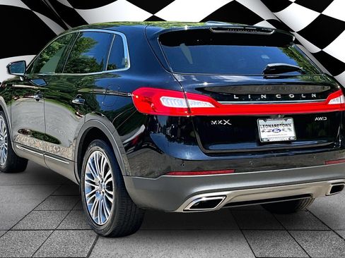 Used 2016 Lincoln MKX Reserve w/ Climate Package AWD/4WD image 12