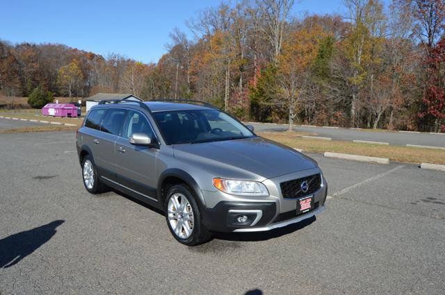 Used 2016 Volvo XC70 T5 Premier w/ Proximity Package FWD image 62