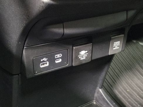 Certified 2025 Honda Odyssey Touring image 35