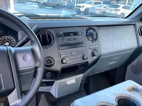 Used 2016 Ford F250 XL RWD image 15