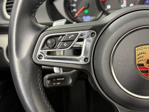 Certified 2024 Porsche 718 Boxster image 19