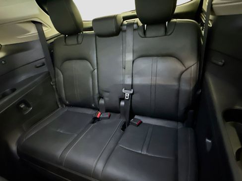 Used 2024 MAZDA CX-90 3.3 Turbo w/ Preferred Plus image 31