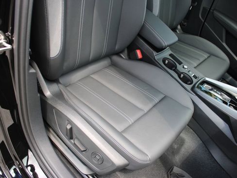 New 2025 Audi A3 2.0T Premium image 24