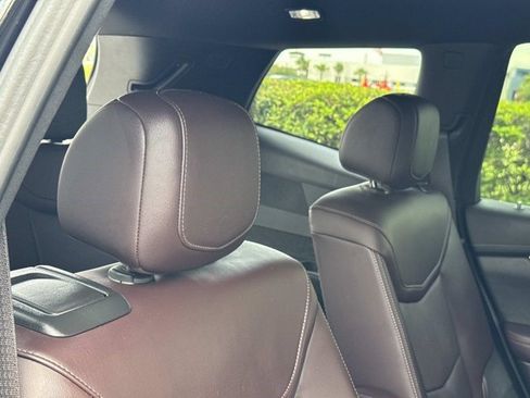 Certified 2024 Cadillac XT6 Premium Luxury w/ Technology Package FWD image 25
