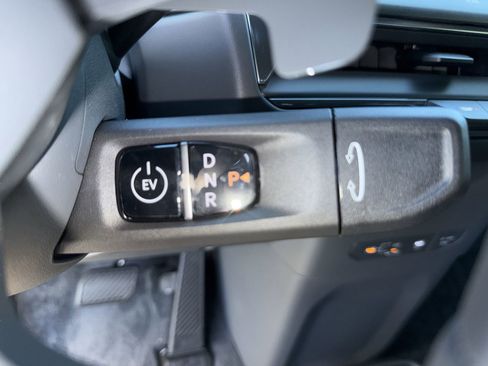 New 2026 Kia EV9 Land w/ Nightfall Edition Package image 13