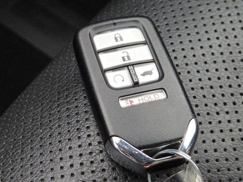 Used 2024 Honda Passport EX-L image 37
