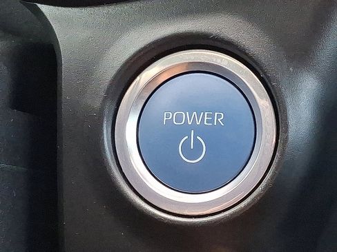 Used 2023 Toyota Sienna XSE image 23