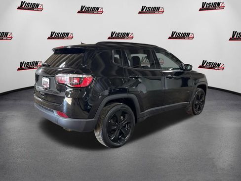 Used 2020 Jeep Compass Latitude AWD/4WD image 5