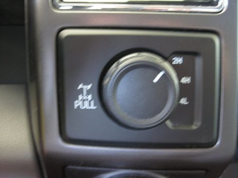 Used 2018 Ford F150 XLT w/ Equipment Group 301A Mid AWD/4WD image 22