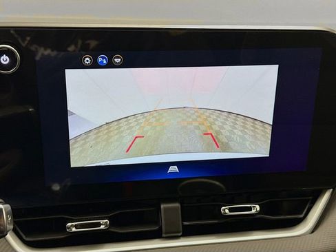 New 2026 Chevrolet Equinox LT image 16