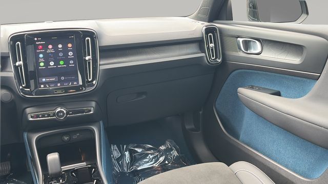 Certified 2023 Volvo XC40 Recharge Plus w/ Protection Package Premier AWD/4WD image 16