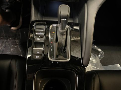 New 2025 Acura Integra image 24