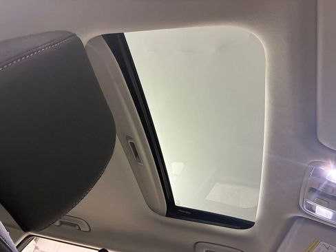 Used 2024 Kia Soul EX image 29